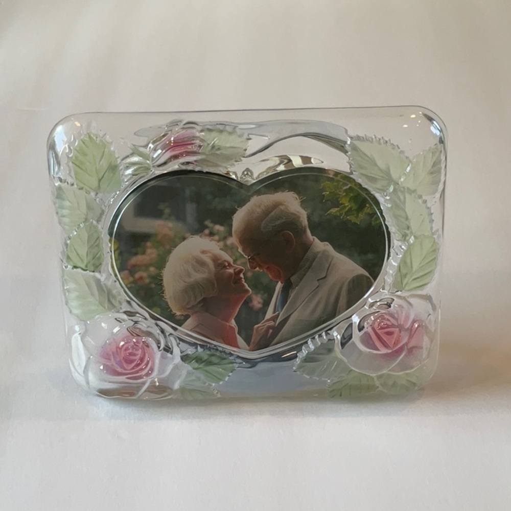 NWB-Vintage crystal rose heart shaped Art Deco picture frame 4 1/2 X 6 in